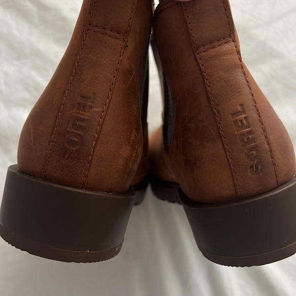 Sorel waterproof ankle boots - Picture 4 of 4
